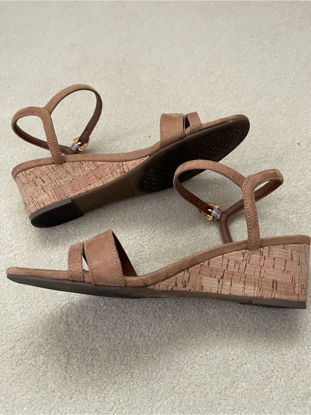 AEROSOLES WITT Cork Wedge Sandals Tan Faux Suede 6.5 - Picture 5 of 7